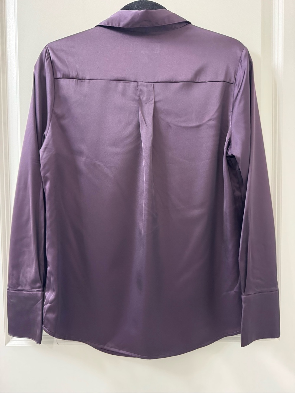 Banana Republic Womens Purple Button Down Shirt Classic Fit Collared Long Sleeve - Picture 3 of 10
